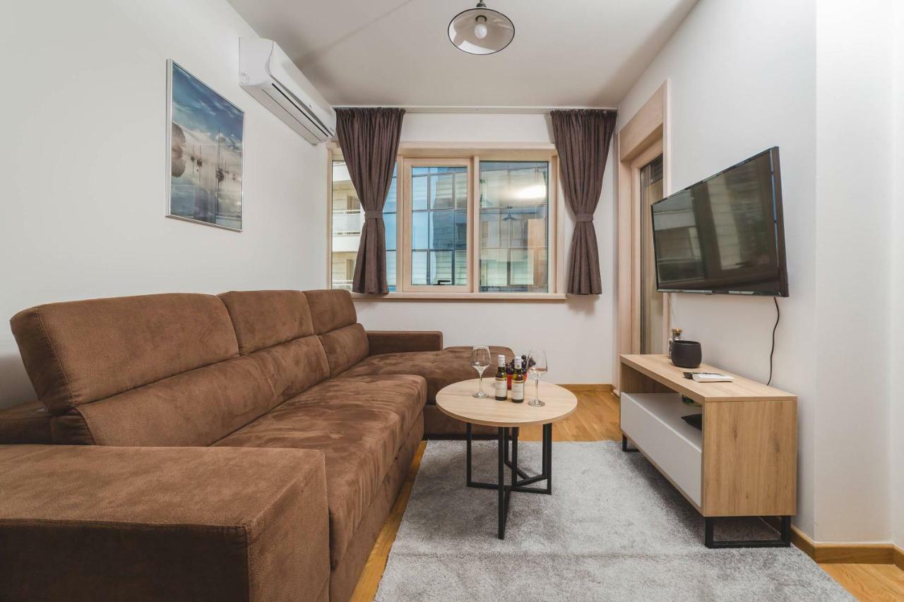 Blue Marlin Apartments Budva Exteriör bild