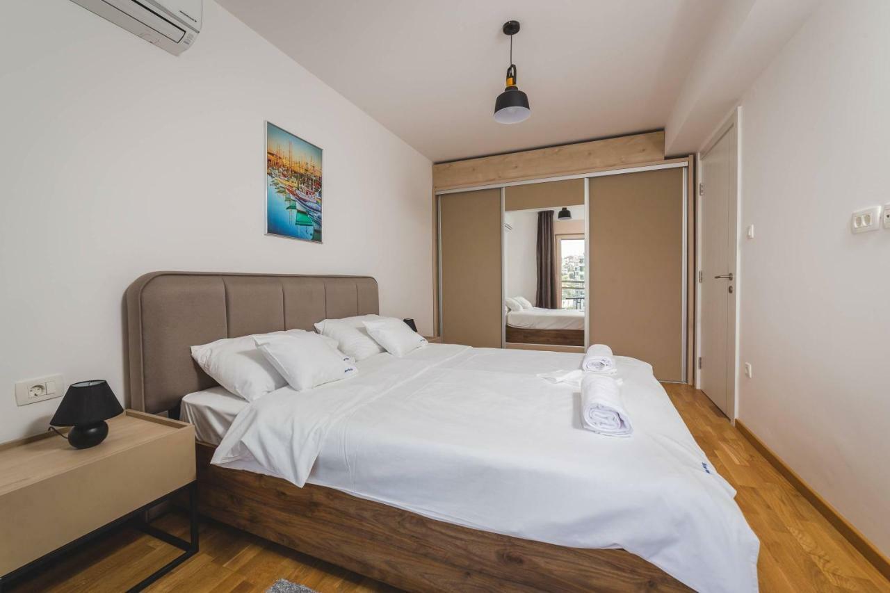 Blue Marlin Apartments Budva Exteriör bild